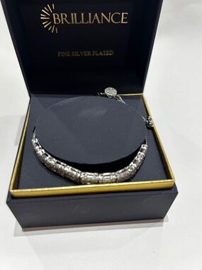 Brilliance Fine Silver Plated "INSPIRED" Crystal Bar Bracelet Women's Size 7/8